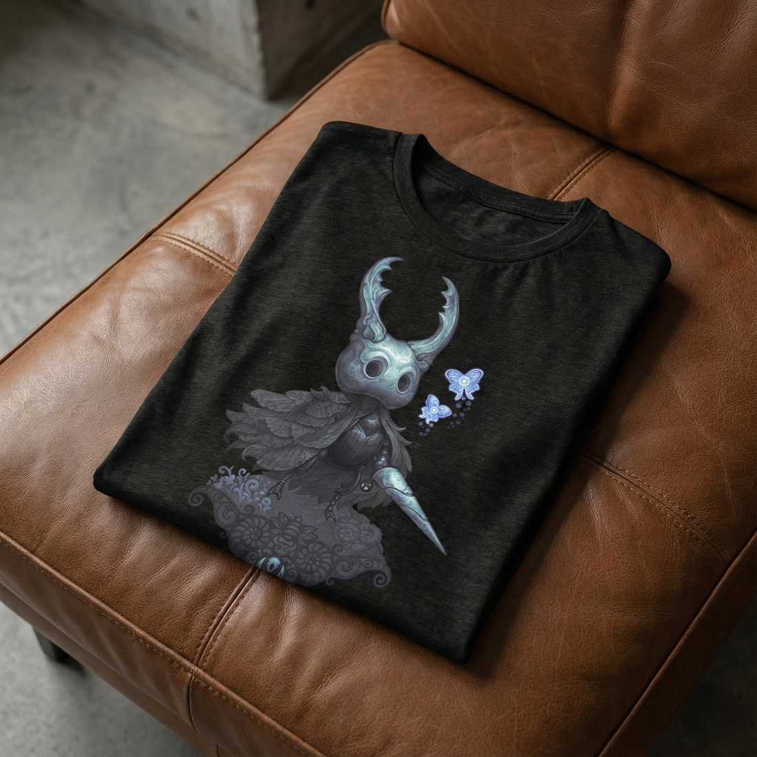 The Knight - by meatbun - Hollow Nameless Insectoid Warrior T-Shirt
